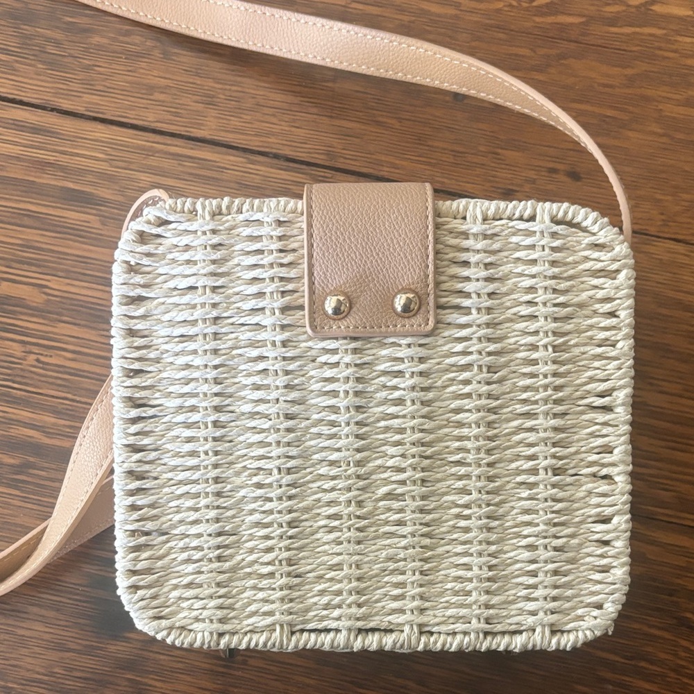 🌸 LIKE DREAMS Women’s Poppy Bowtie Straw Crossbody Bag 🌸 - Picture 5 of 8